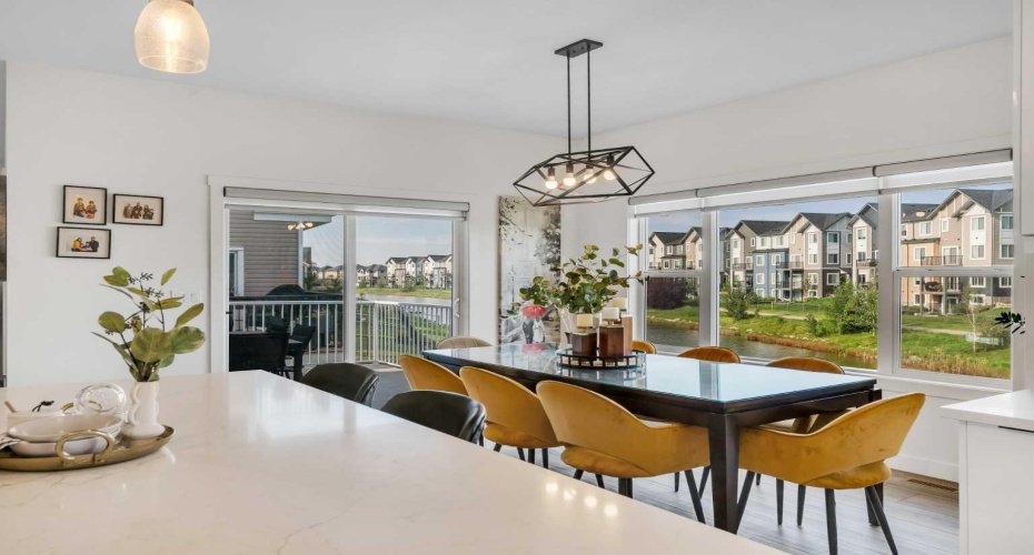 1315 Bayside Drive, Airdrie, Alberta T4B4G7, 6 Bedrooms Bedrooms, ,4 BathroomsBathrooms,Residential,For Sale,Bayside,A2294551