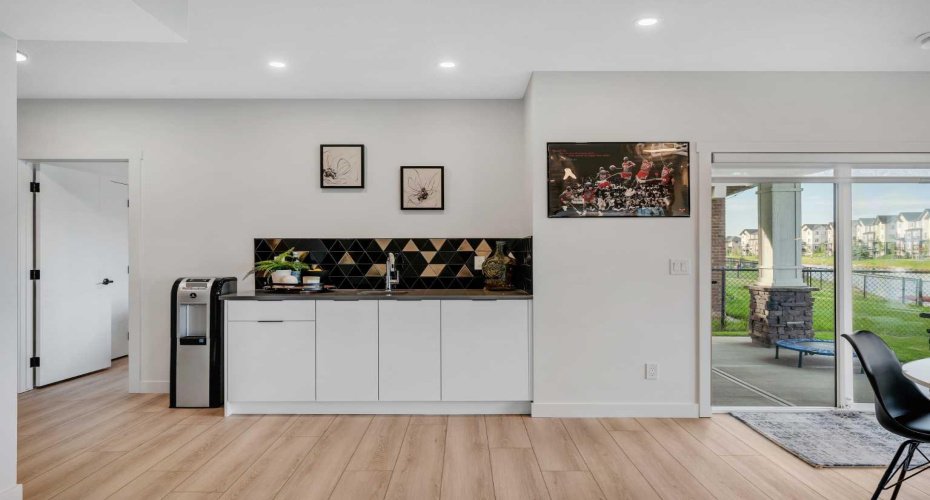 1315 Bayside Drive, Airdrie, Alberta T4B4G7, 6 Bedrooms Bedrooms, ,4 BathroomsBathrooms,Residential,For Sale,Bayside,A2294551