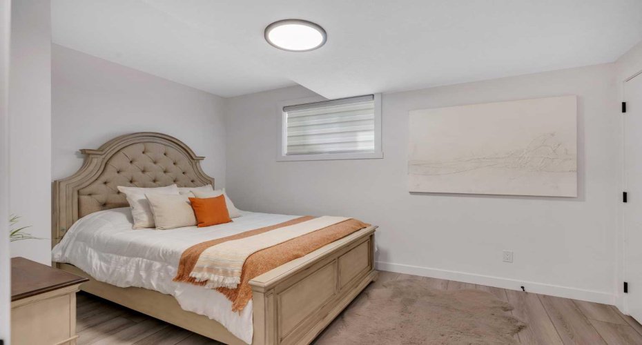 1315 Bayside Drive, Airdrie, Alberta T4B4G7, 6 Bedrooms Bedrooms, ,4 BathroomsBathrooms,Residential,For Sale,Bayside,A2294551