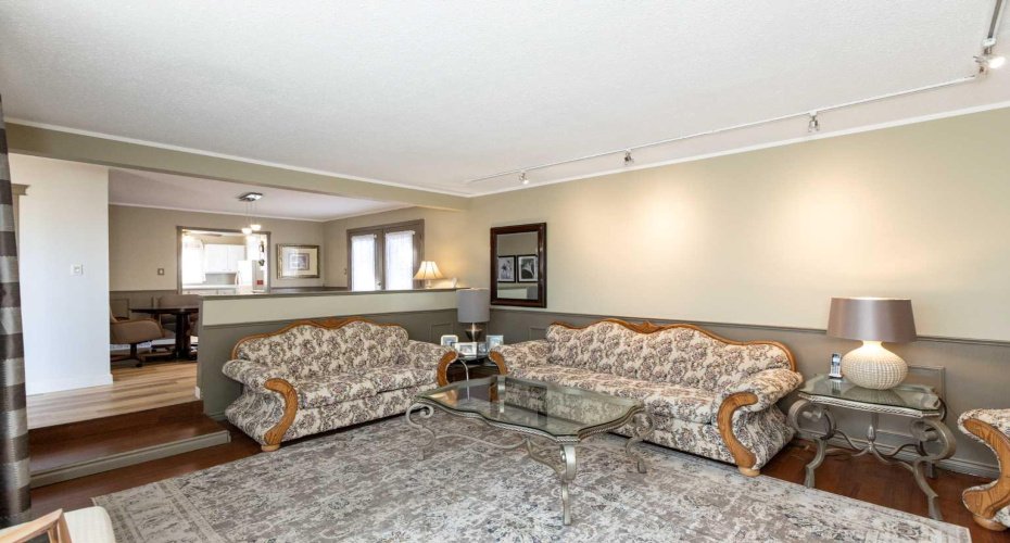 5015 35 Street, Innisfail, Alberta T4G 1H5, 3 Bedrooms Bedrooms, ,3 BathroomsBathrooms,Residential,For Sale,35,A2294580