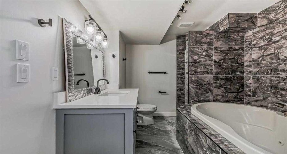 Basement 4 piece bathroom