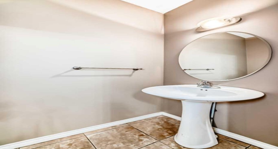 620 Luxstone Landing, Airdrie, Alberta T4B 0B5, 3 Bedrooms Bedrooms, ,3 BathroomsBathrooms,Residential,For Sale,Luxstone,A2291301