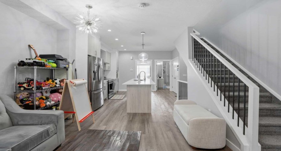 95 Skyview Close, Calgary, Alberta T3N 1X2, 3 Bedrooms Bedrooms, ,3 BathroomsBathrooms,Residential,For Sale,Skyview,A2292113