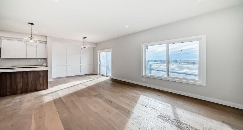 512 Heritage Boulevard, Cochrane, Alberta T4C2J8, 3 Bedrooms Bedrooms, ,3 BathroomsBathrooms,Residential,For Sale,Heritage,A2292168