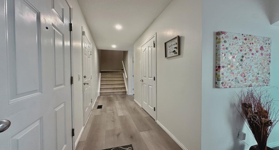 139 Bridlewood Circle, Calgary, Alberta T2Y 3L1, 4 Bedrooms Bedrooms, ,3 BathroomsBathrooms,Residential,For Sale,Bridlewood,A2292477