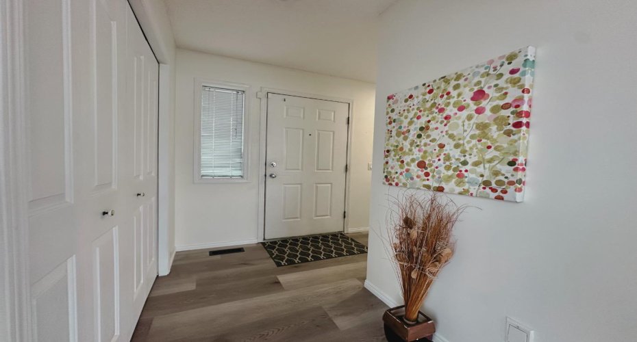 139 Bridlewood Circle, Calgary, Alberta T2Y 3L1, 4 Bedrooms Bedrooms, ,3 BathroomsBathrooms,Residential,For Sale,Bridlewood,A2292477