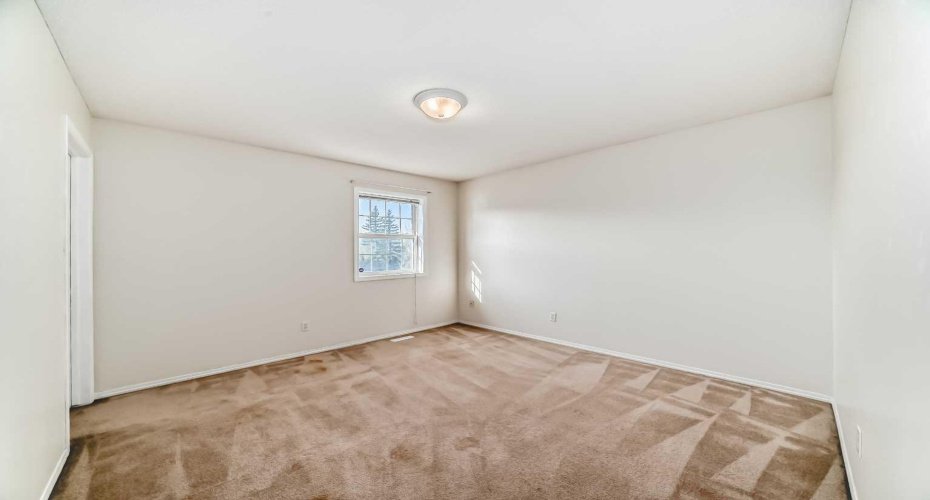 139 Bridlewood Circle, Calgary, Alberta T2Y 3L1, 4 Bedrooms Bedrooms, ,3 BathroomsBathrooms,Residential,For Sale,Bridlewood,A2292477