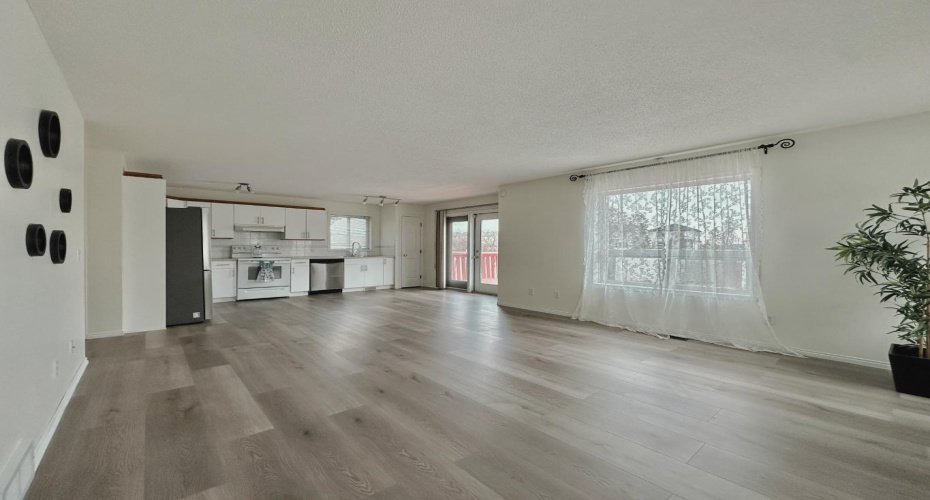 139 Bridlewood Circle, Calgary, Alberta T2Y 3L1, 4 Bedrooms Bedrooms, ,3 BathroomsBathrooms,Residential,For Sale,Bridlewood,A2292477