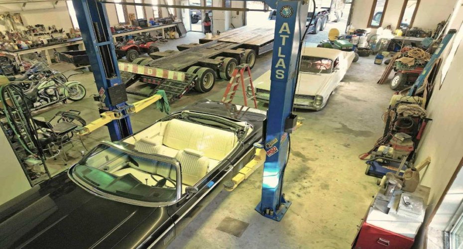 Shop busier showing 5 ton hoist