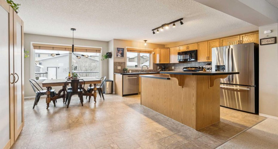 117 Reunion Court, Airdrie, Alberta T4B 0G9, 3 Bedrooms Bedrooms, ,2 BathroomsBathrooms,Residential,For Sale,Reunion,A2292703