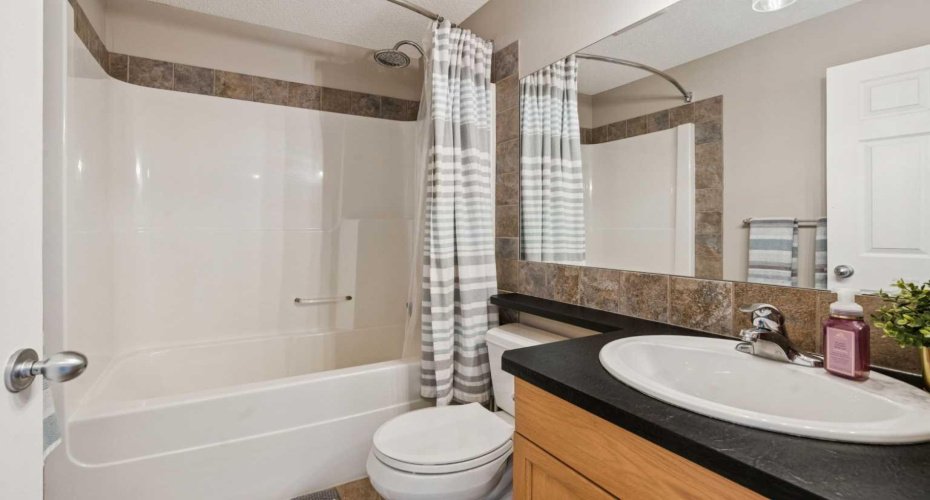 117 Reunion Court, Airdrie, Alberta T4B 0G9, 3 Bedrooms Bedrooms, ,2 BathroomsBathrooms,Residential,For Sale,Reunion,A2292703