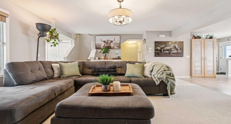 117 Reunion Court, Airdrie, Alberta T4B 0G9, 3 Bedrooms Bedrooms, ,2 BathroomsBathrooms,Residential,For Sale,Reunion,A2292703