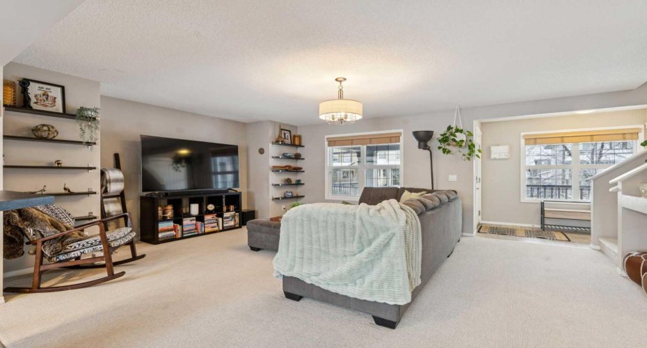 117 Reunion Court, Airdrie, Alberta T4B 0G9, 3 Bedrooms Bedrooms, ,2 BathroomsBathrooms,Residential,For Sale,Reunion,A2292703