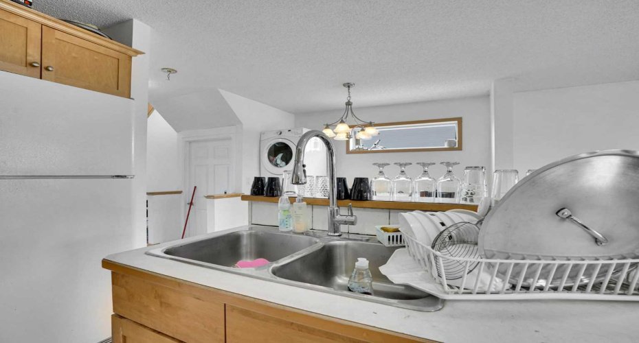 162 Taradale Drive, Calgary, Alberta T3J 5G3, 6 Bedrooms Bedrooms, ,4 BathroomsBathrooms,Residential,For Sale,Taradale,A2292974