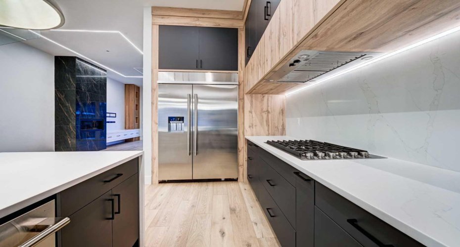 1904 13 Street, Calgary, Alberta T2T3P6, 4 Bedrooms Bedrooms, ,4 BathroomsBathrooms,Residential,For Sale,13,A2292980