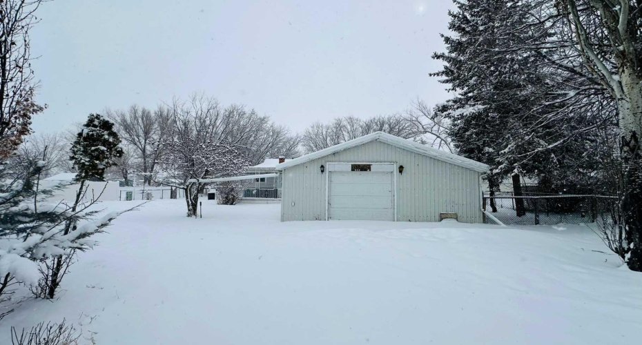 1133 300 Newcastle Place, Drumheller, Alberta T0J 0Y2, 2 Bedrooms Bedrooms, ,2 BathroomsBathrooms,Residential,For Sale,300 Newcastle Place,A2293256