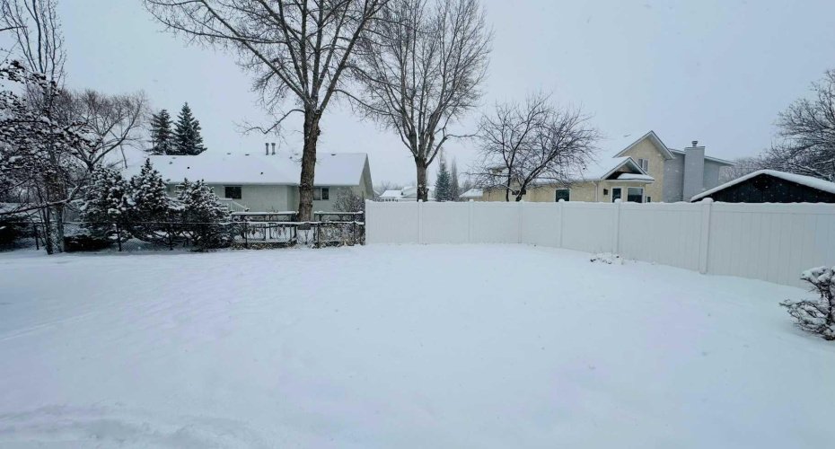 1133 300 Newcastle Place, Drumheller, Alberta T0J 0Y2, 2 Bedrooms Bedrooms, ,2 BathroomsBathrooms,Residential,For Sale,300 Newcastle Place,A2293256