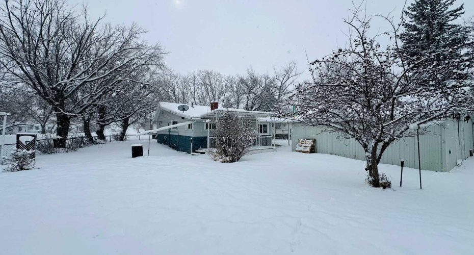 1133 300 Newcastle Place, Drumheller, Alberta T0J 0Y2, 2 Bedrooms Bedrooms, ,2 BathroomsBathrooms,Residential,For Sale,300 Newcastle Place,A2293256