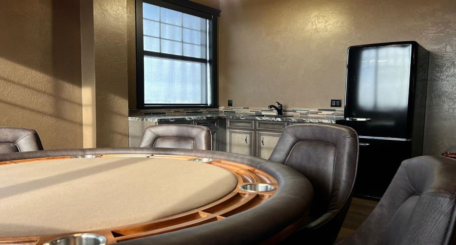 10004 100 Street, Hythe, Alberta T0H2C0, ,Commercial,For Sale,100,A2293349