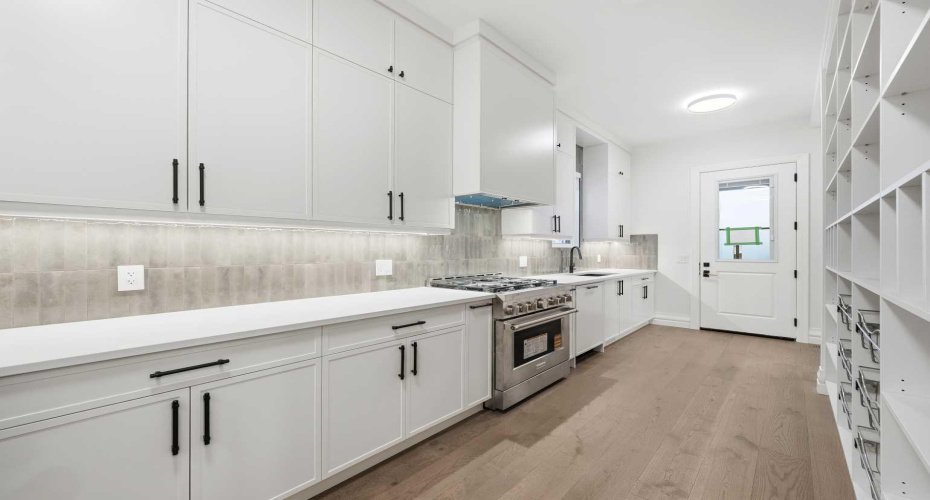 126 Sunstone Way, Balzac, Alberta T4B 5T5, 5 Bedrooms Bedrooms, ,6 BathroomsBathrooms,Residential,For Sale,Sunstone,A2293356