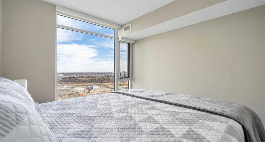 1188 3 Street, Calgary, Alberta T2G1H8, 2 Bedrooms Bedrooms, ,2 BathroomsBathrooms,Residential,For Sale,3,A2293638