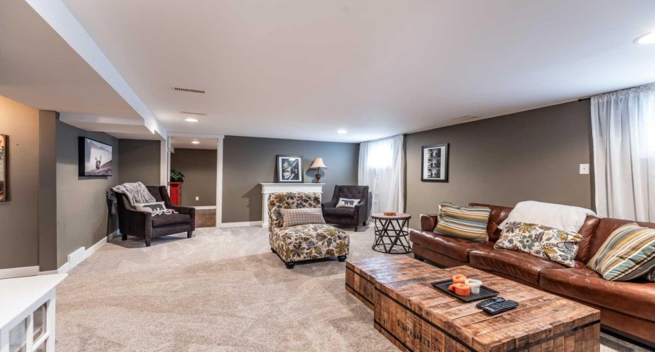 278 8 Street, Medicine Hat, Alberta T1A 4L7, 3 Bedrooms Bedrooms, ,2 BathroomsBathrooms,Residential,For Sale,8,A2293660