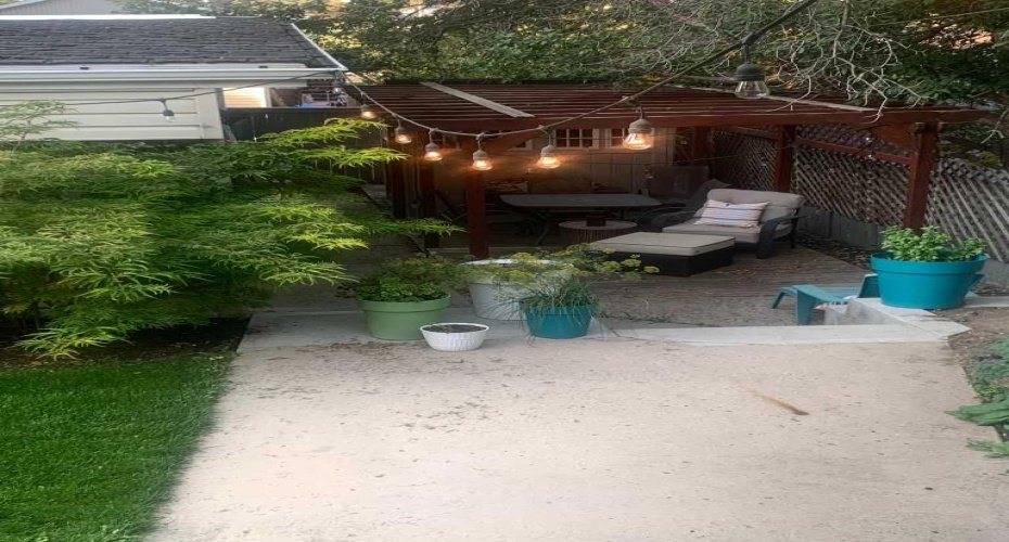 278 8 Street, Medicine Hat, Alberta T1A 4L7, 3 Bedrooms Bedrooms, ,2 BathroomsBathrooms,Residential,For Sale,8,A2293660