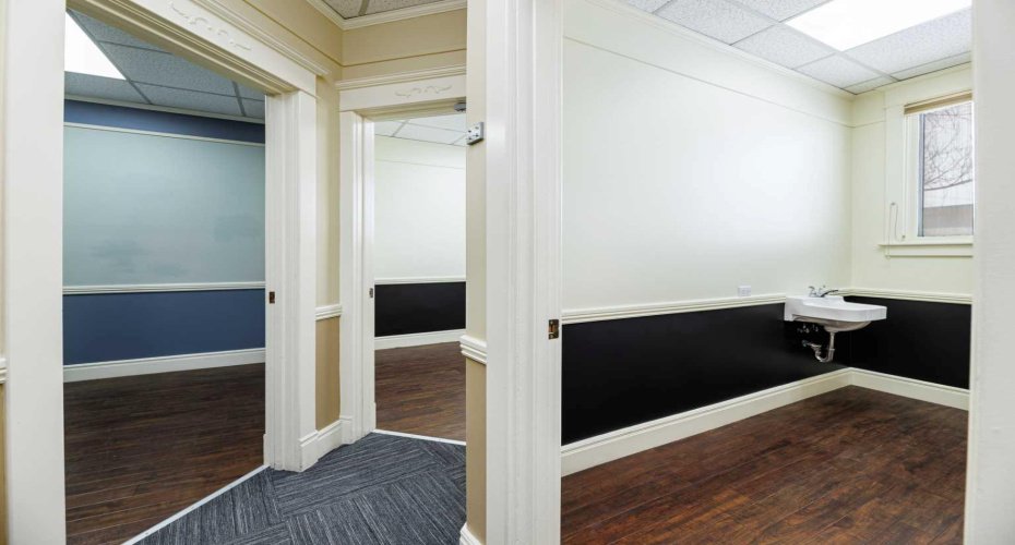 4929 50 Avenue, Lacombe, Alberta T4L 1H4, ,Commercial,For Sale,50,A2293710