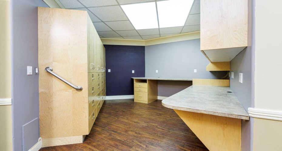 4929 50 Avenue, Lacombe, Alberta T4L 1H4, ,Commercial,For Sale,50,A2293710