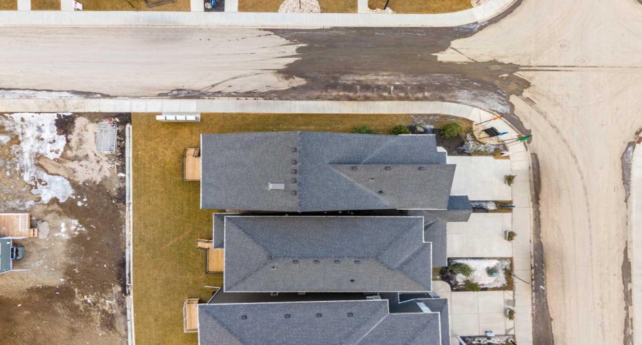 45 Wolf Hollow Common, Calgary, Alberta T2X 6A2, 6 Bedrooms Bedrooms, ,4 BathroomsBathrooms,Residential,For Sale,Wolf Hollow,A2293725