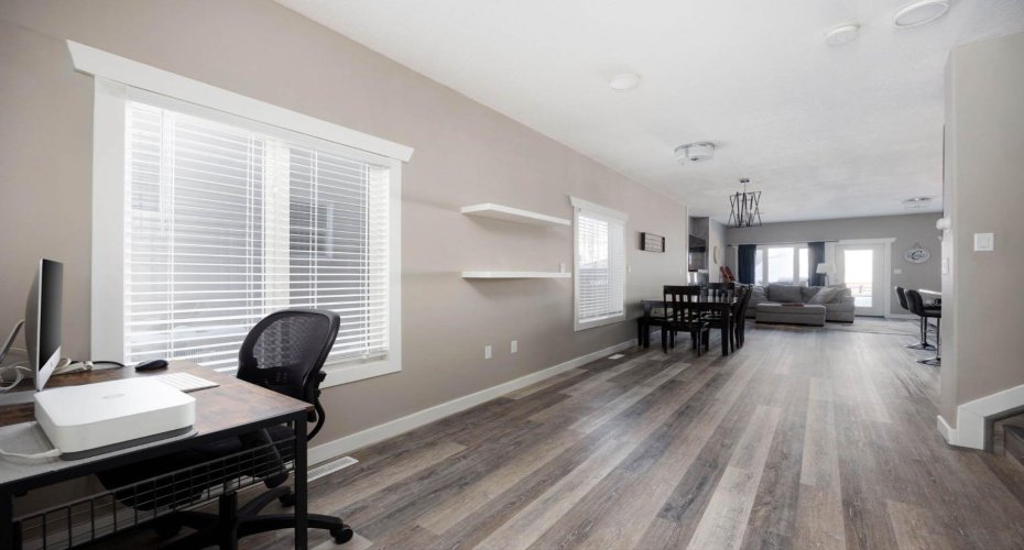 221 Shalestone Way, Fort McMurray, Alberta T9K 0T6, 5 Bedrooms Bedrooms, ,4 BathroomsBathrooms,Residential,For Sale,Shalestone,A2293935