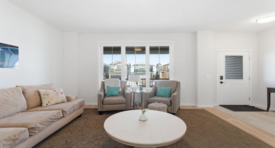 359 Fireside Way, Cochrane, Alberta T4C 3A9, 4 Bedrooms Bedrooms, ,4 BathroomsBathrooms,Residential,For Sale,Fireside,A2292553