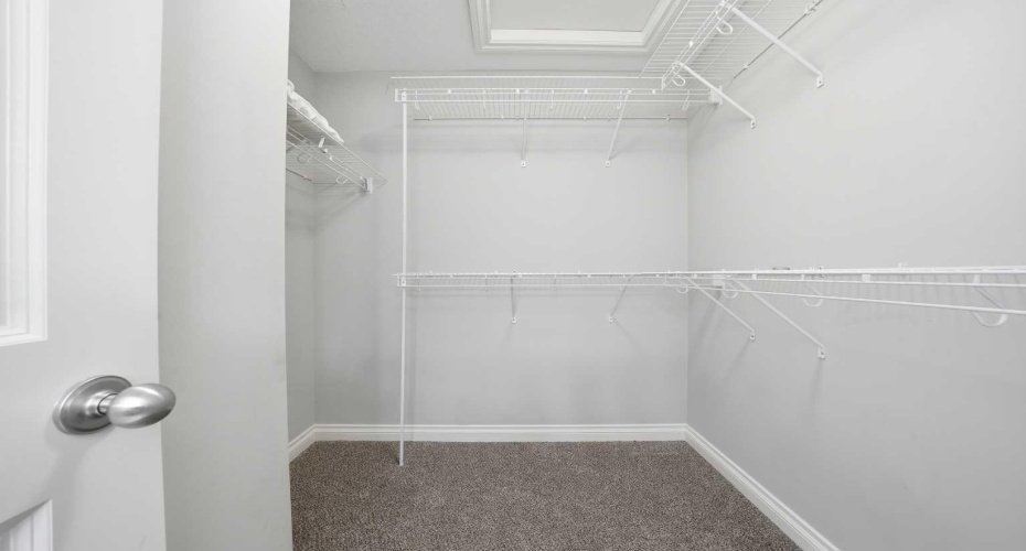 Walk in Closet
