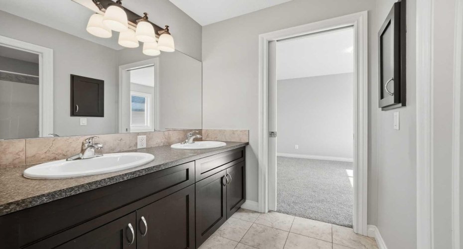 Jack & Jill Bathroom