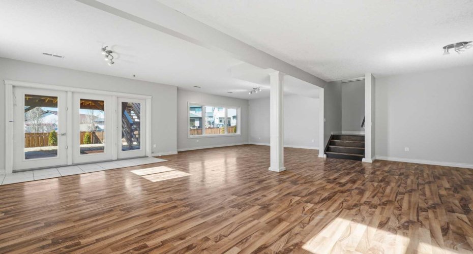 110 Heritage Place, Cochrane, Alberta T4C 0E2, 3 Bedrooms Bedrooms, ,3 BathroomsBathrooms,Residential,For Sale,Heritage,A2294654