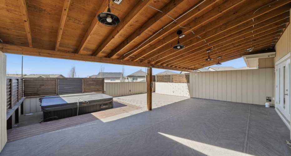 110 Heritage Place, Cochrane, Alberta T4C 0E2, 3 Bedrooms Bedrooms, ,3 BathroomsBathrooms,Residential,For Sale,Heritage,A2294654