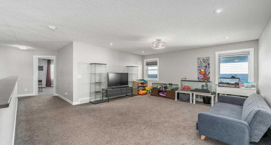 125 Sage Bluff Close, Calgary, Alberta T3R 1J1, 3 Bedrooms Bedrooms, ,3 BathroomsBathrooms,Residential,For Sale,Sage Bluff,A2294666