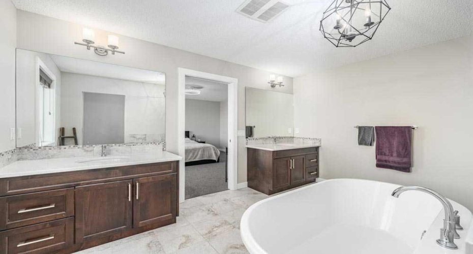 125 Sage Bluff Close, Calgary, Alberta T3R 1J1, 3 Bedrooms Bedrooms, ,3 BathroomsBathrooms,Residential,For Sale,Sage Bluff,A2294666