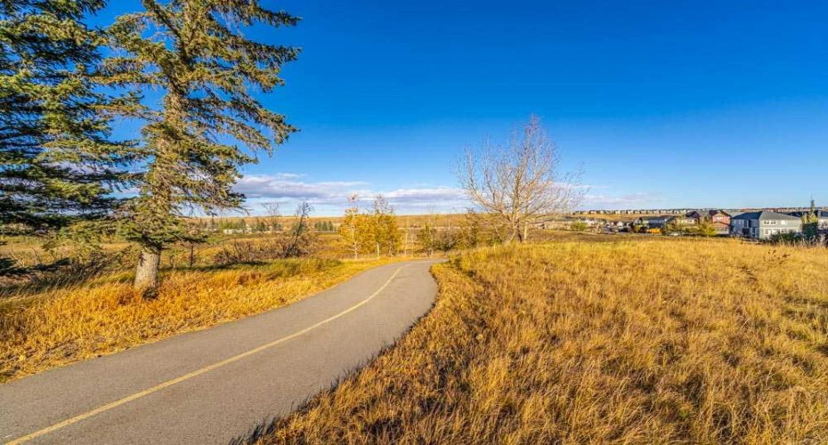 125 Sage Bluff Close, Calgary, Alberta T3R 1J1, 3 Bedrooms Bedrooms, ,3 BathroomsBathrooms,Residential,For Sale,Sage Bluff,A2294666