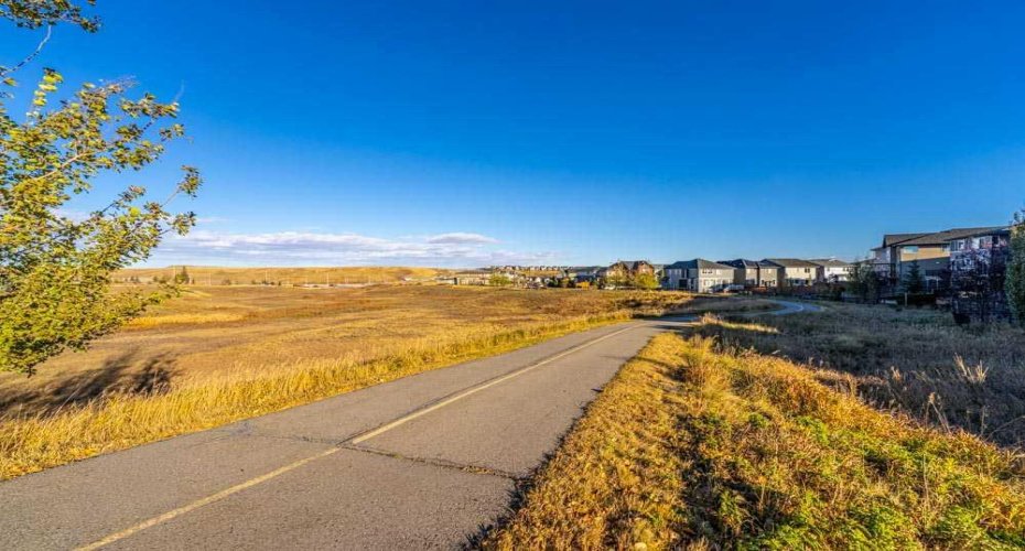125 Sage Bluff Close, Calgary, Alberta T3R 1J1, 3 Bedrooms Bedrooms, ,3 BathroomsBathrooms,Residential,For Sale,Sage Bluff,A2294666