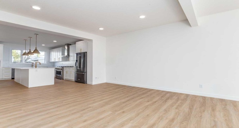 2520 21 Avenue, Calgary, Alberta T3E0H3, 3 Bedrooms Bedrooms, ,3 BathroomsBathrooms,Residential,For Sale,21,A2293876