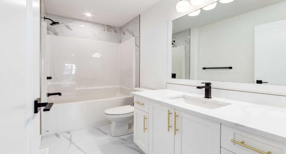 2520 21 Avenue, Calgary, Alberta T3E0H3, 3 Bedrooms Bedrooms, ,3 BathroomsBathrooms,Residential,For Sale,21,A2293876