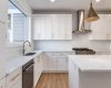 2520 21 Avenue, Calgary, Alberta T3E0H3, 3 Bedrooms Bedrooms, ,3 BathroomsBathrooms,Residential,For Sale,21,A2293876
