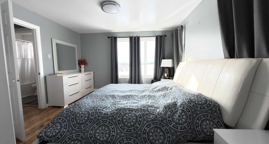 264049 RANGE RD 41 Range, Cochrane, Alberta T4C2X5, 4 Bedrooms Bedrooms, ,3 BathroomsBathrooms,Residential,For Sale,RANGE RD 41,A2293964