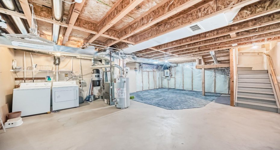 240 Prestwick Way, Calgary, Alberta T2Z 2Z5, 2 Bedrooms Bedrooms, ,2 BathroomsBathrooms,Residential,For Sale,Prestwick,A2293982