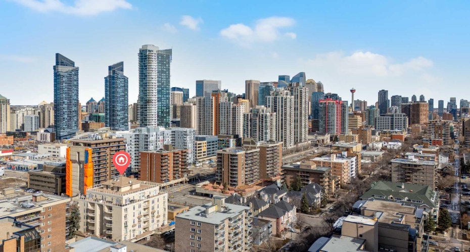 1315 12 Avenue, Calgary, Alberta T3C 0P6, 2 Bedrooms Bedrooms, ,2 BathroomsBathrooms,Residential,For Sale,12,A2294100