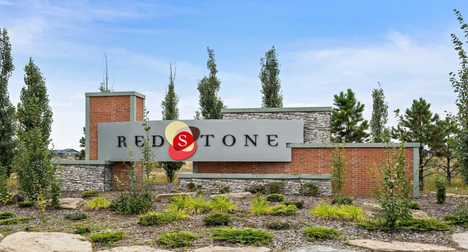 132 Red Embers Link, Calgary, Alberta T3N 2X8, 3 Bedroom Bedrooms, 0 ,3 BathroomBathrooms,Residential,For Sale,Red Embers,0,A2294148