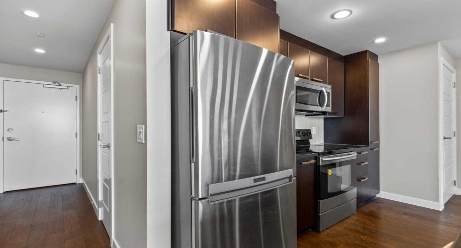 225 11 Avenue, Calgary, Alberta T2G0G3, 1 Bedroom Bedrooms, ,1 BathroomBathrooms,Residential,For Sale,11,A2294213