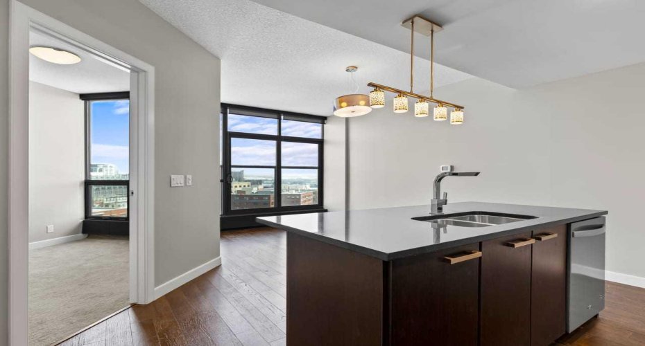 225 11 Avenue, Calgary, Alberta T2G0G3, 1 Bedroom Bedrooms, ,1 BathroomBathrooms,Residential,For Sale,11,A2294213