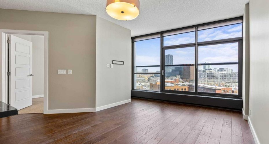 225 11 Avenue, Calgary, Alberta T2G0G3, 1 Bedroom Bedrooms, ,1 BathroomBathrooms,Residential,For Sale,11,A2294213